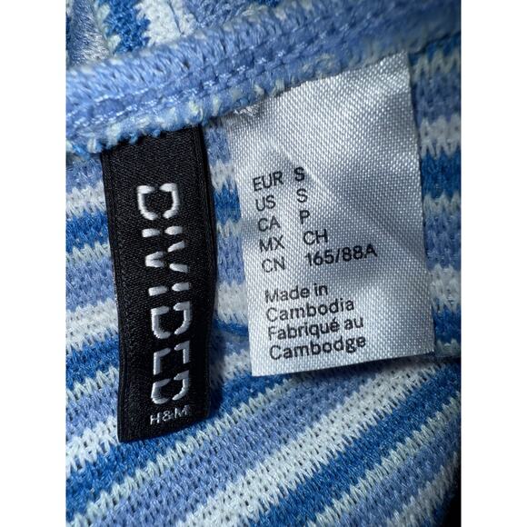 Divided H&M Striped Knit Halter Y2k Aesthetic Crop Beach Style Top Blue white sm - Picture 3 of 3